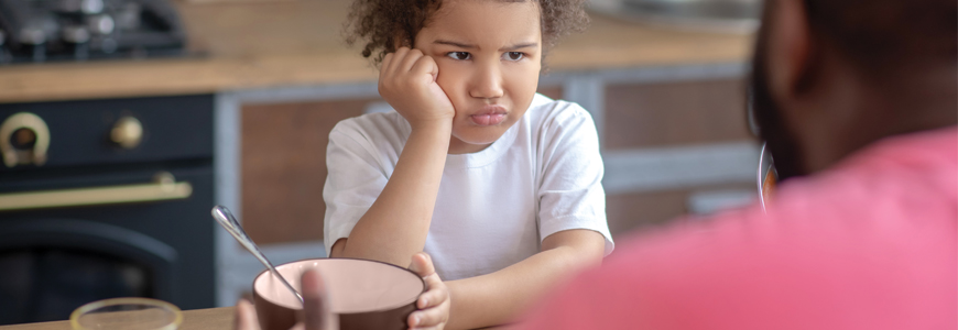 Young child refusing to eat