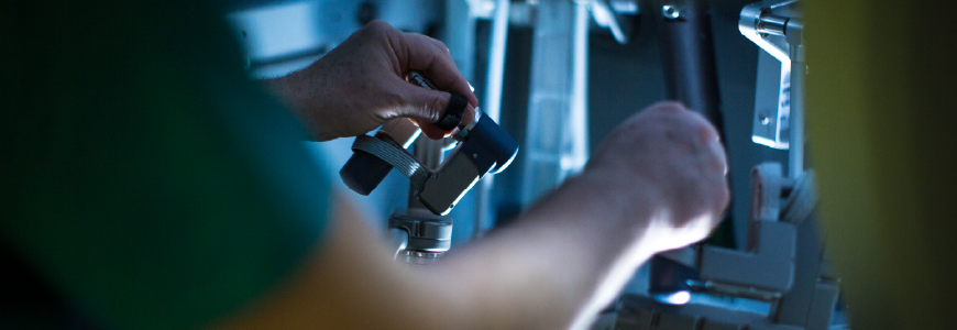 Physician performing surgery using a surgical robot