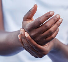 Duke Orthopaedics Brings Innovation to Thumb Carpometacarpal Joint Replacement